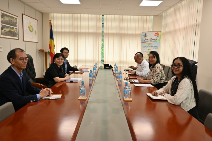 Seychelles and China hold bilateral talks