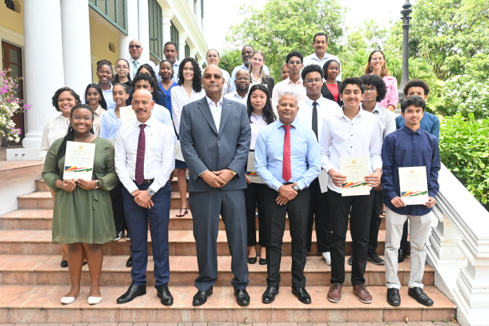 President awards high-achieving IGCSE students