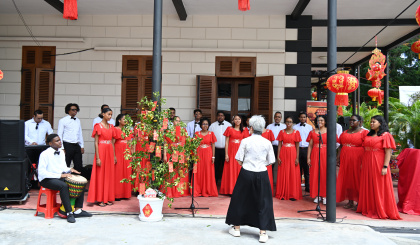 Chinese bazaar rings in the Fire Horse Year