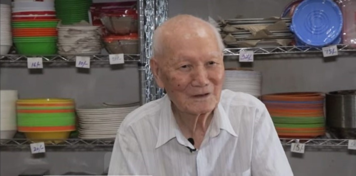 Nation mourns passing of businessman Lee Weeling