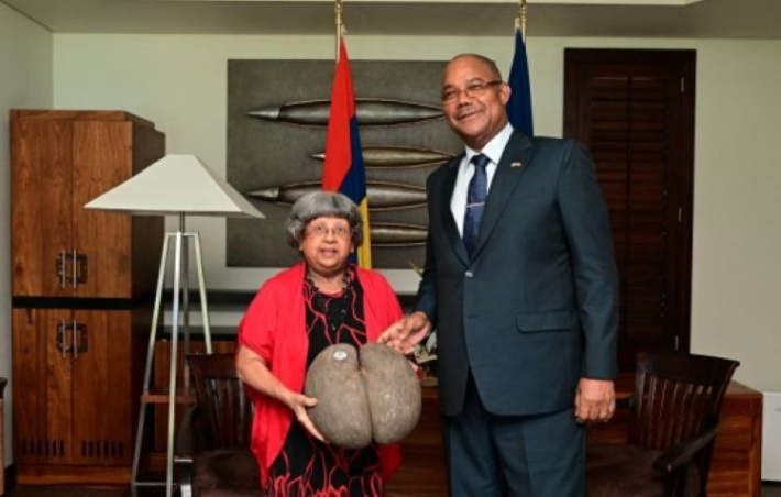 Mauritius explores Creole in parliament as Speaker meets President Herminie