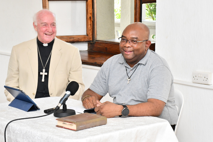Préparation pour l’ordination épiscopale de Mgr Landry Rasamison