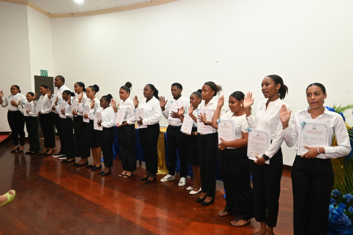 17 nurses sworn in to serve Seychelles’ health sector