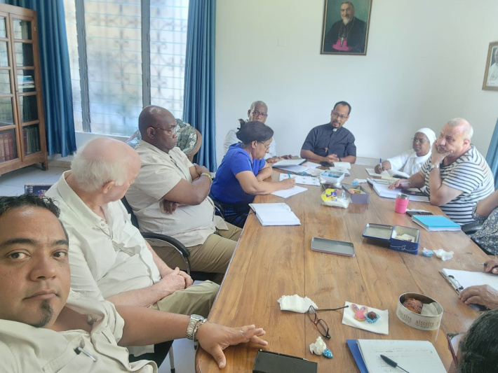 Préparation pour l’ordination épiscopale de Mgr Landry Rasamison