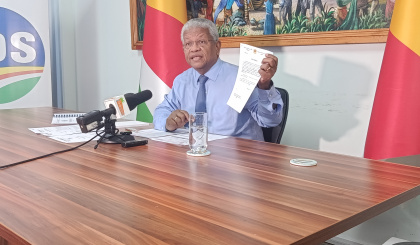 Former President Ramkalawan denounces body search