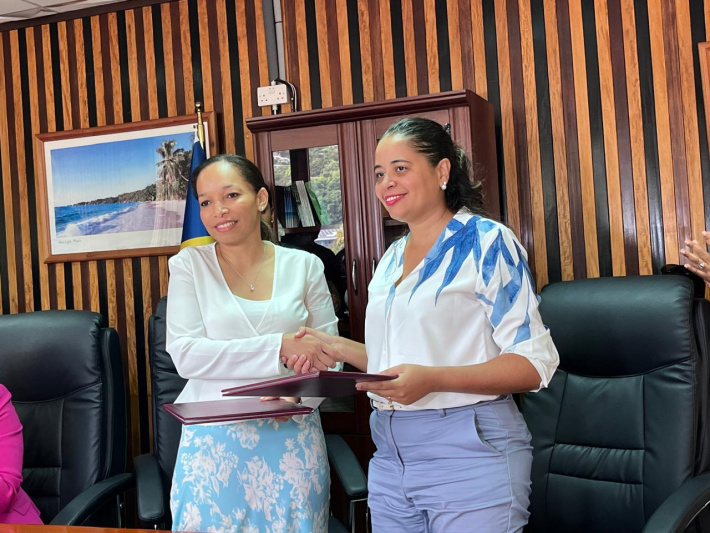 Ministry seals labour market pact with private sector