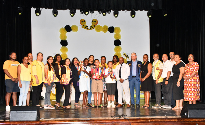 Kyron Hoareau wins sixth Spelling Bee