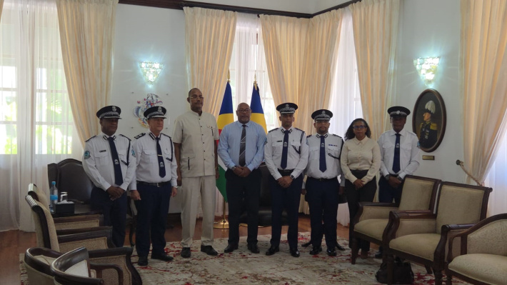 President confers rank on three deputy police chiefs