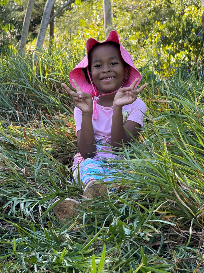 Families unite to protect the Baie Lazare watershed