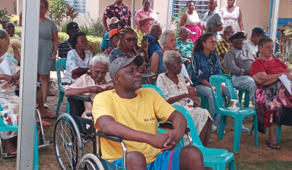Premye aktivite moutya rezyonnal i demare kot lakour dimoun aze dan distrik Pointe Larue