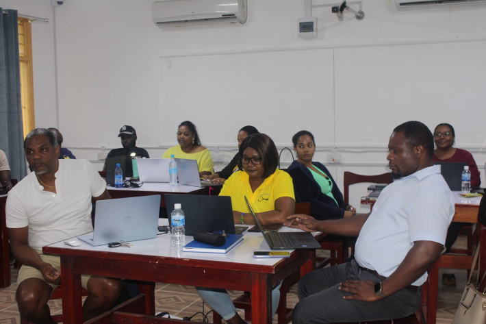 Praslin secondary teachers strengthen digital skills
