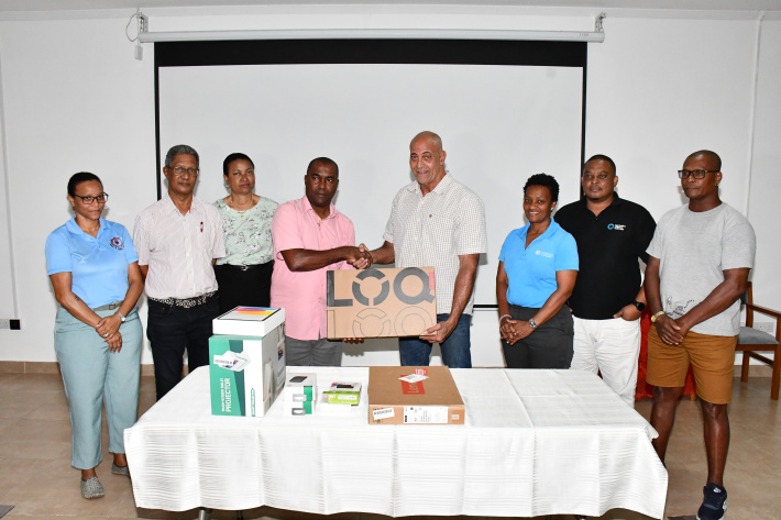 Olympic Solidarity: Seychelles Weightlifting Federation (SWF) Equipment Donation