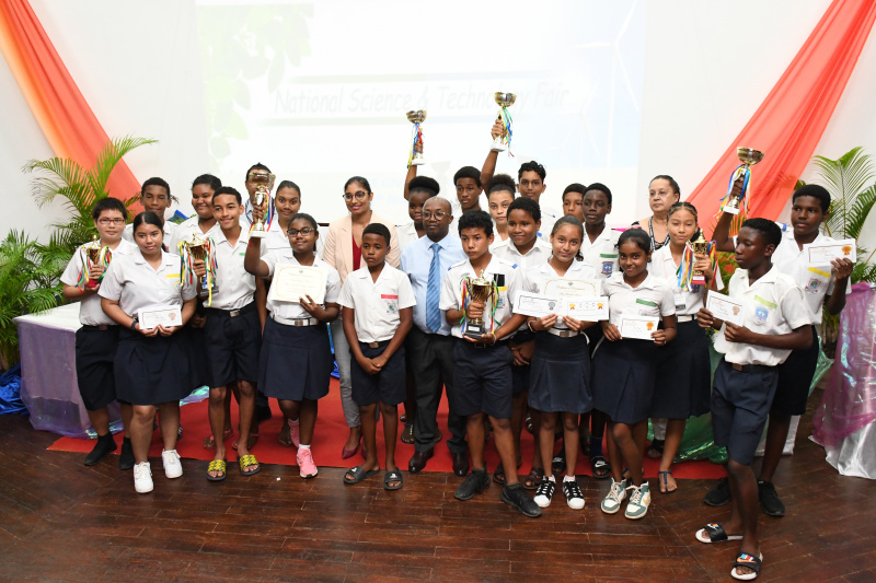 Anse Boileau Primary And Secondary Shine At This Year s Science Fair 