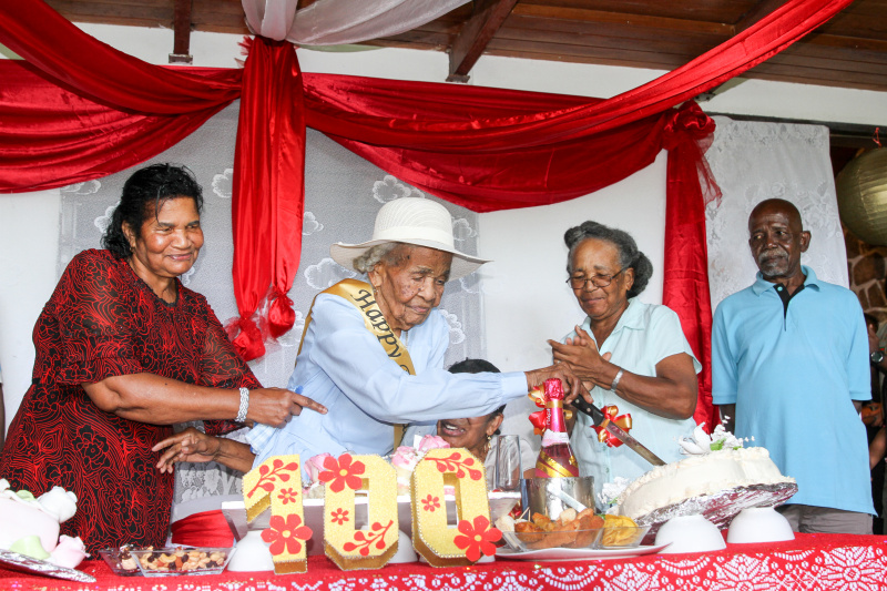 Distrik Baie Ste Anne i ganny en lot santener Seychelles Nation