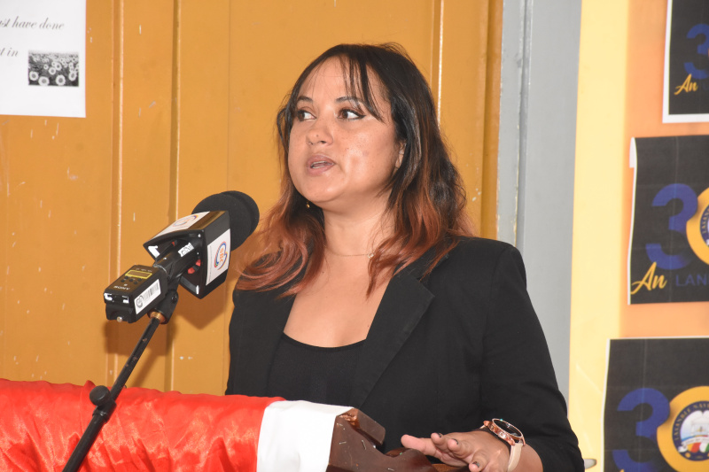 Gran Kaz donates Braille material and audio books to Plaisance